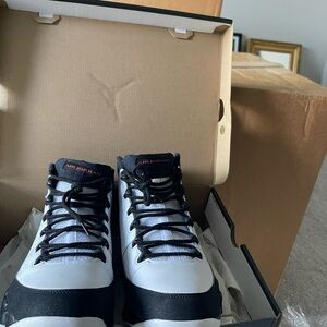 adidas Men's Shoes - Black and White